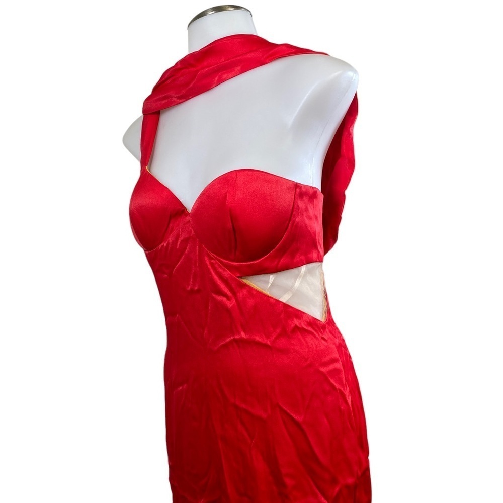 Lovers + Friends Rowena One Shoulder Gown - Picture 3 of 15